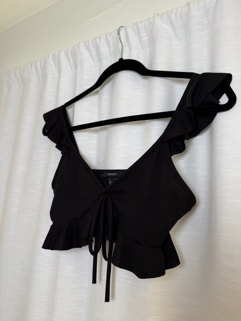 Forever 21 Black Ruffle Crop Top Flutter Sleeve Tie Front Ribbed Boho | Size M - Picture 6 of 10